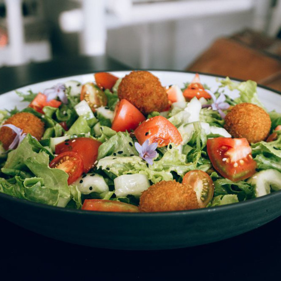 Mediterranean Salad Bowl Kit